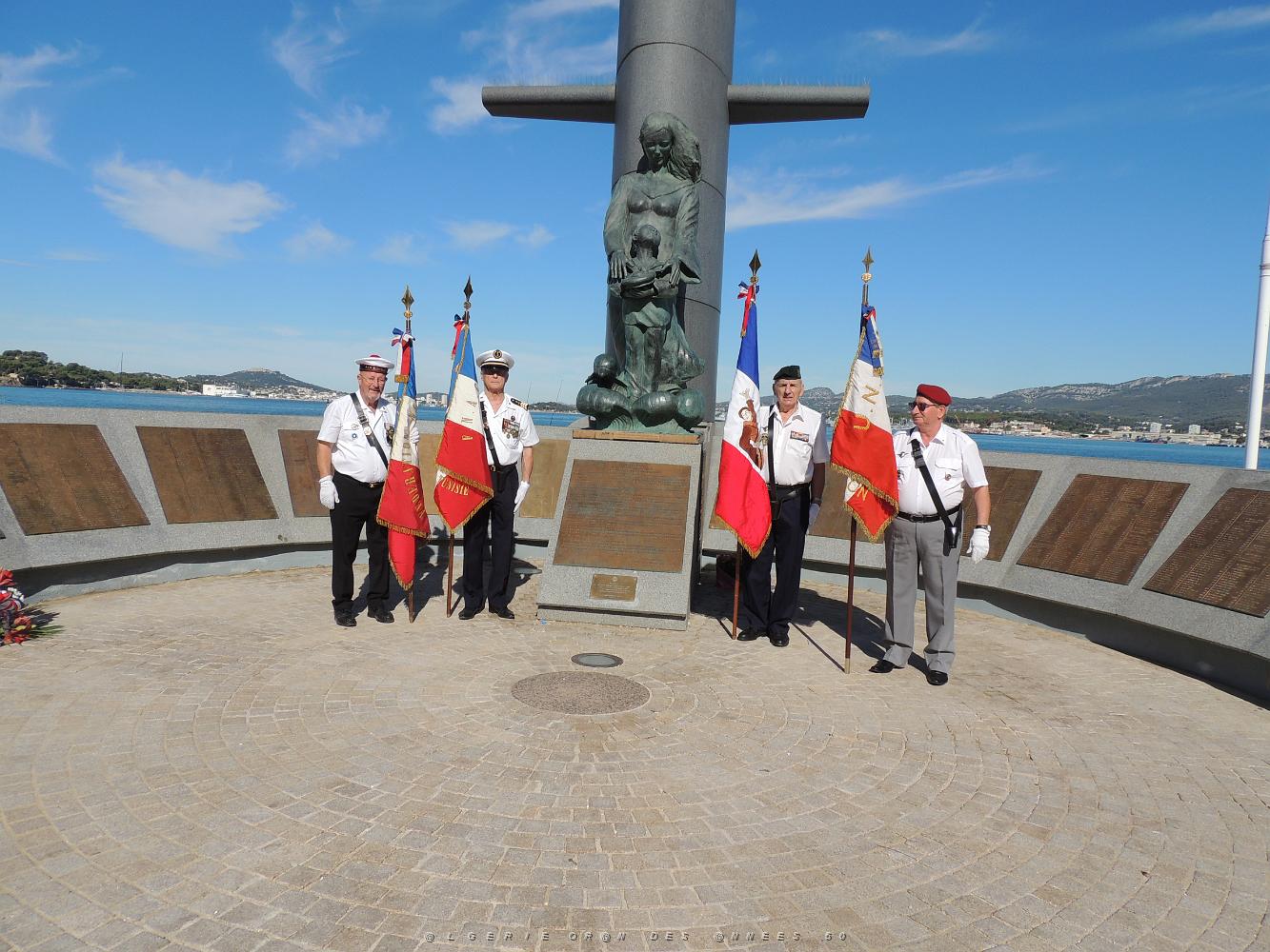 2022 08 21 TOULON HOMMAGE AUX MARINS DU SOUS MARIN LA GALATEE (4).JPG -           